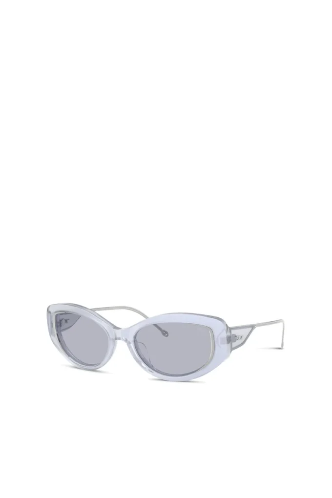 0dl2001 storlek 54 Solglasögon i cat-eye-stil