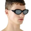 0dl2001 storlek 54 Solglasögon i cat-eye-stil