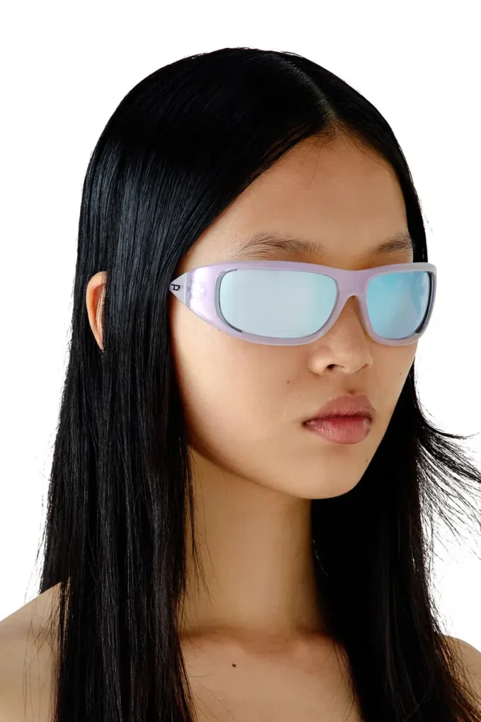 0dl3001 storlek 61 Solglasögon i wraparound-stil 0dl3001 storlek 61 Solglasögon i wraparound-stil