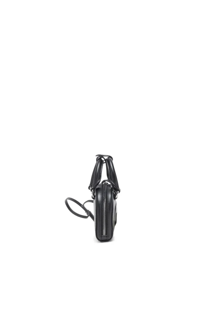 1dr dome crossbody xs 1DR Dome-Mini crossbody-väska i nappaläder 1dr dome crossbody xs 1DR Dome-Mini crossbody-väska i nappaläder