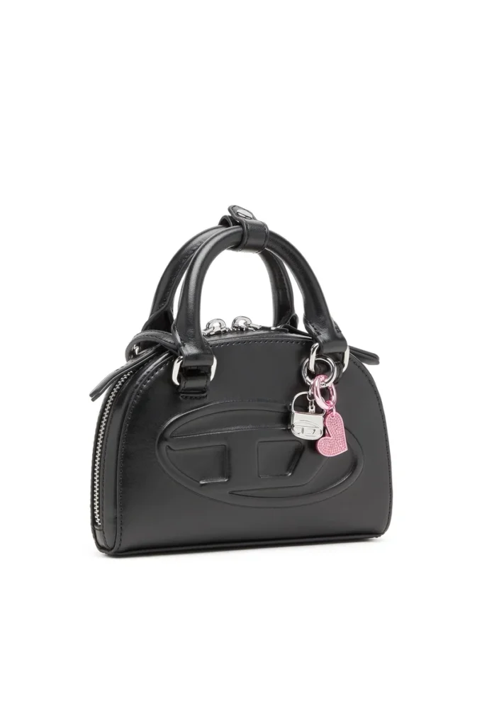 1dr dome crossbody xs 1DR Dome-Mini crossbody-väska i nappaläder 1dr dome crossbody xs 1DR Dome-Mini crossbody-väska i nappaläder