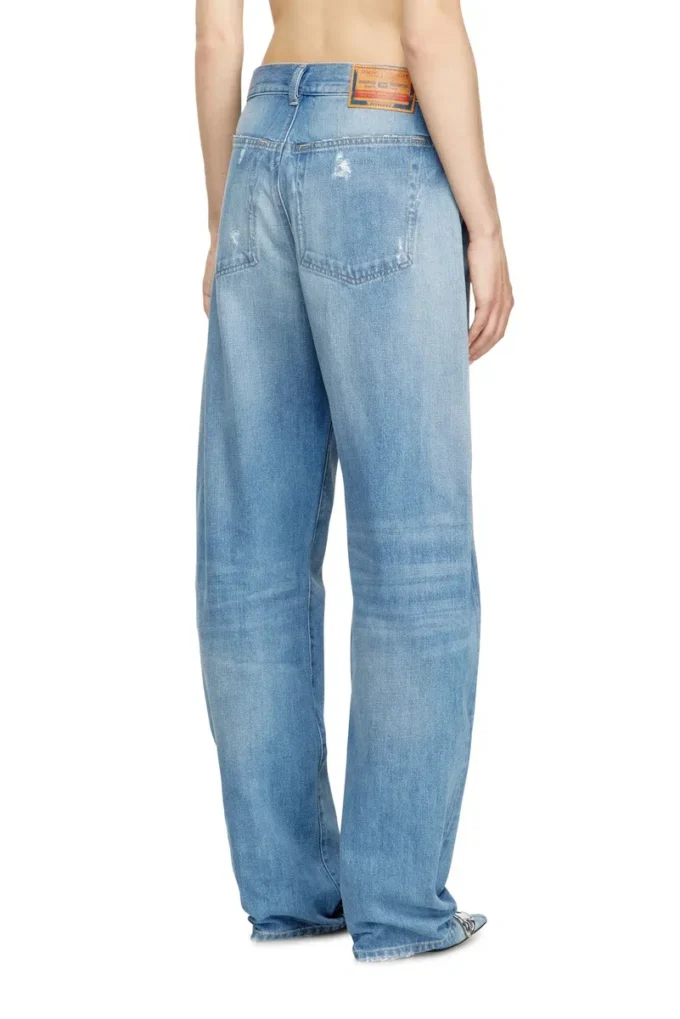 avslappnade jeans 1974 d-ellz 09m24 Hitta närmaste butik avslappnade jeans 1974 d-ellz 09m24 Hitta närmaste butik