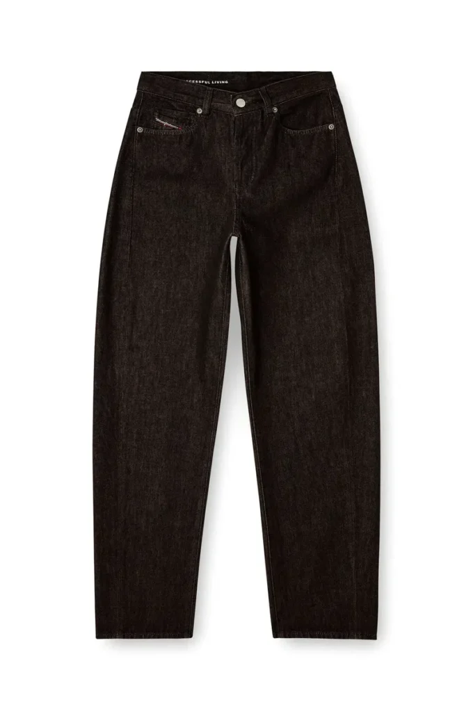 avslappnade jeans 1974 d-ellz 09n25 Hitta närmaste butik avslappnade jeans 1974 d-ellz 09n25 Hitta närmaste butik