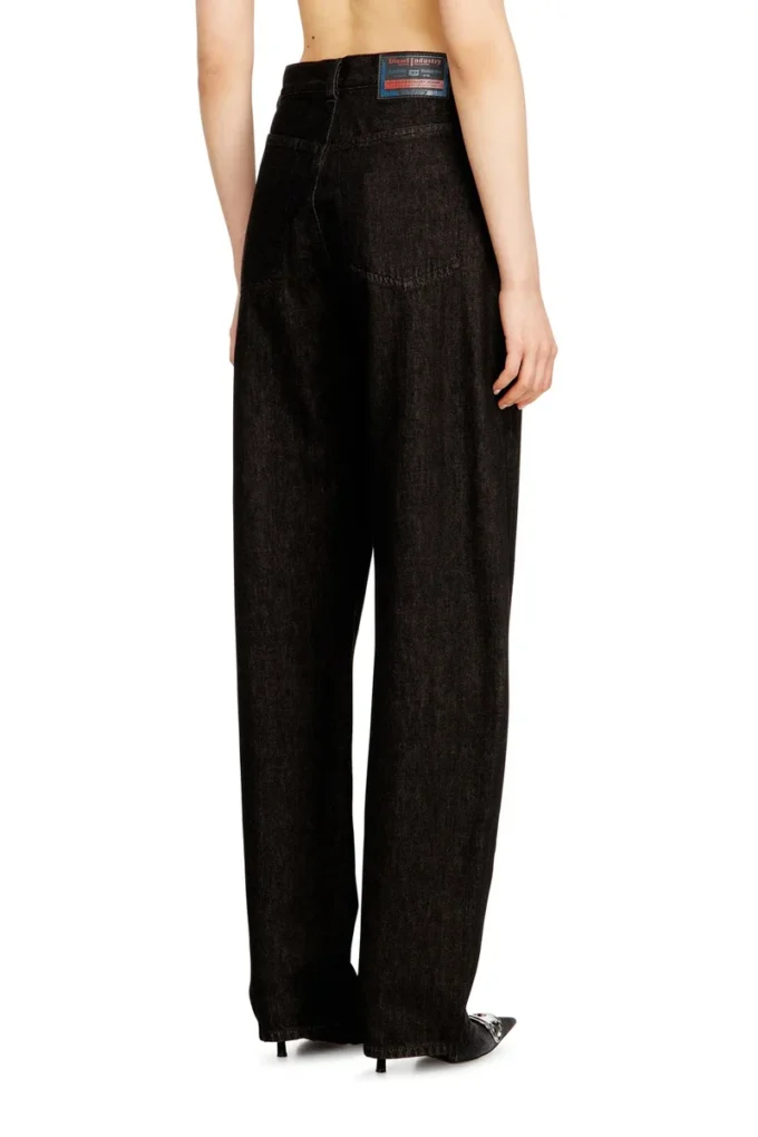 avslappnade jeans 1974 d-ellz 09n25 Hitta närmaste butik avslappnade jeans 1974 d-ellz 09n25 Hitta närmaste butik