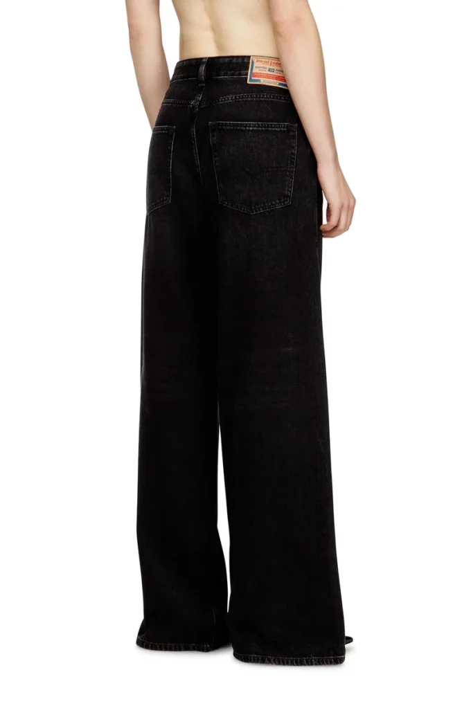 avslappnade jeans 1996 d-sire 09p09 Hitta närmaste butik avslappnade jeans 1996 d-sire 09p09 Hitta närmaste butik