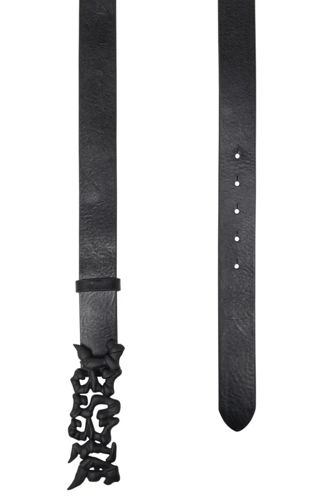 b-graffiti 3,5 cm pull-up läderbälte med graffitispänne b-graffiti 3,5 cm pull-up läderbälte med graffitispänne