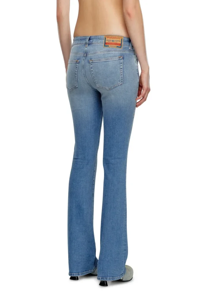 bootcut jeans 1969 d-ebbey 09k06 Hitta närmaste butik