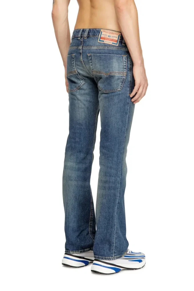 bootcut jeans 2007 zatiny 0dbdu Hitta närmaste butik bootcut jeans 2007 zatiny 0dbdu Hitta närmaste butik