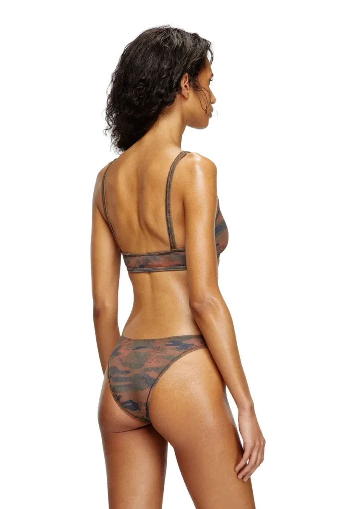 bunchy-utlt Bikiniunderdel i kamouflage med utskuren logotyp bunchy-utlt Bikiniunderdel i kamouflage med utskuren logotyp