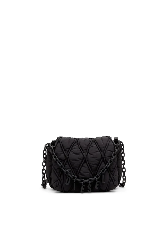 charm-d axel väska Charm-D S-Liten axelväska i quiltad nylon charm-d axel väska Charm-D S-Liten axelväska i quiltad nylon