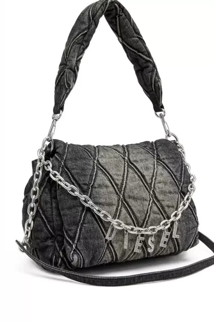 charm-d axelväska Charm-D M-axelväska i quiltad denim charm-d axelväska Charm-D M-axelväska i quiltad denim