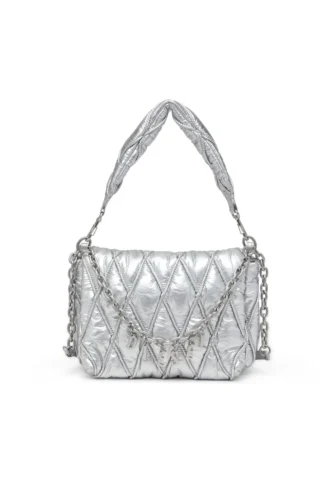 charm-d axelväska Charm-D M-axelväska i quiltad metallic nylon