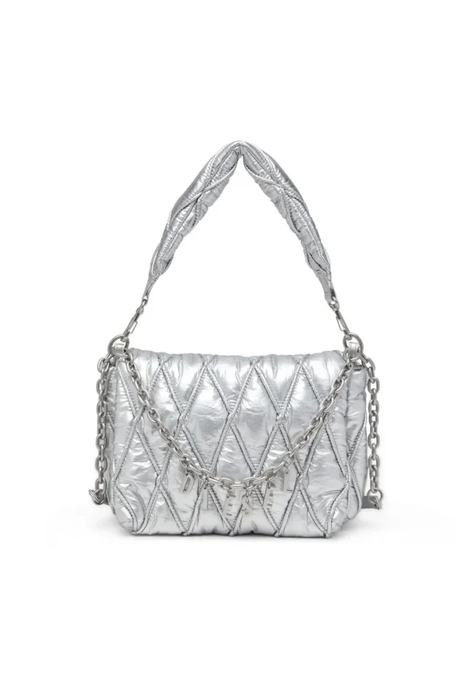 charm-d axelväska Charm-D M-axelväska i quiltad metallic nylon charm-d axelväska Charm-D M-axelväska i quiltad metallic nylon