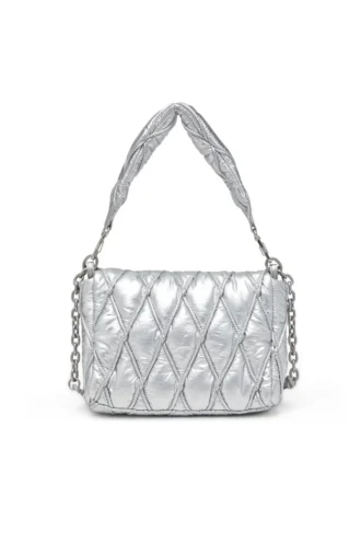 charm-d axelväska Charm-D M-axelväska i quiltad metallic nylon