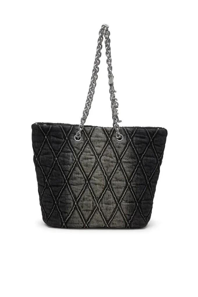 charm-d shopper m Charm-D-Tote-väska i quiltad denim charm-d shopper m Charm-D-Tote-väska i quiltad denim