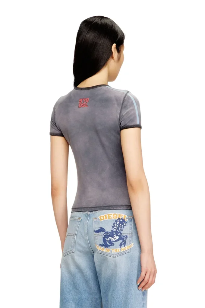 cl-t-uncutie-horse T-shirt i stretchig bomull med hästmotiv cl-t-uncutie-horse T-shirt i stretchig bomull med hästmotiv