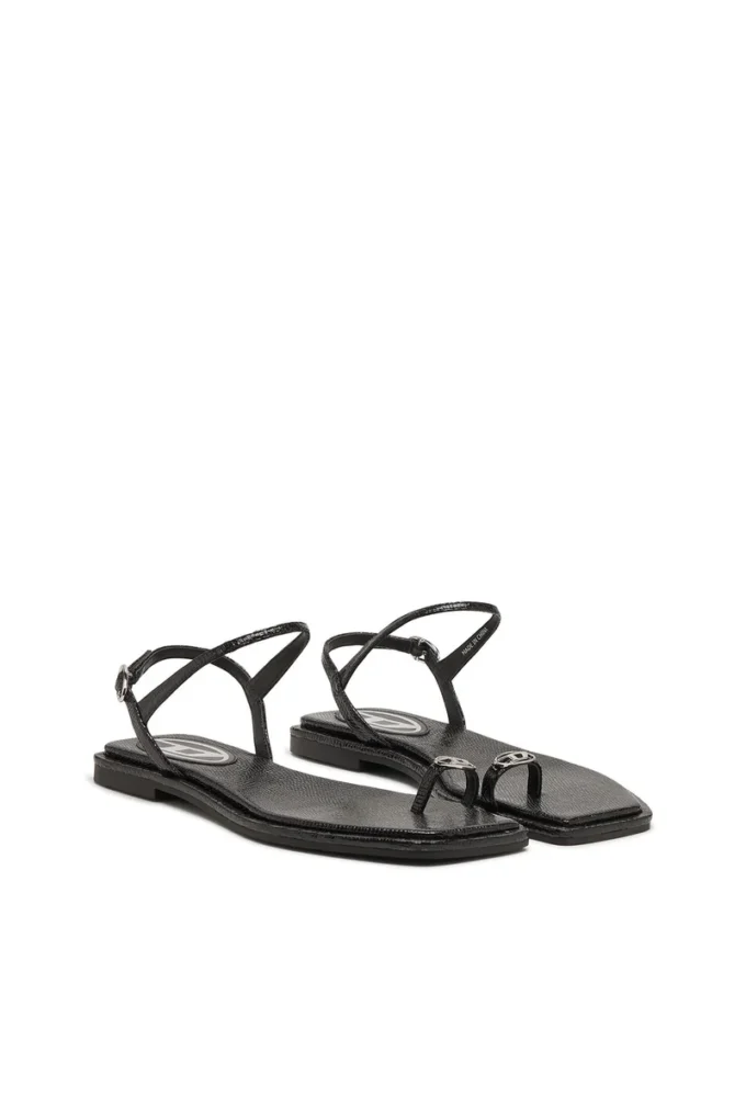d-amber infra 0 D-AMBER – Sandal i läder med metallisk logotyp d-amber infra 0 D-AMBER – Sandal i läder med metallisk logotyp