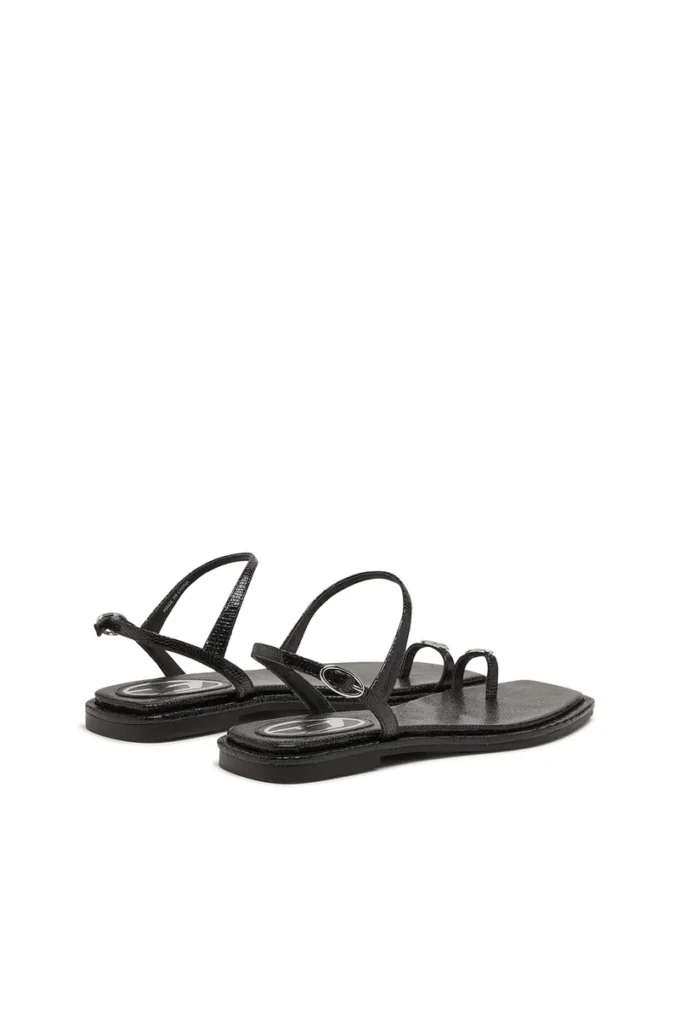 d-amber infra 0 D-AMBER – Sandal i läder med metallisk logotyp d-amber infra 0 D-AMBER – Sandal i läder med metallisk logotyp