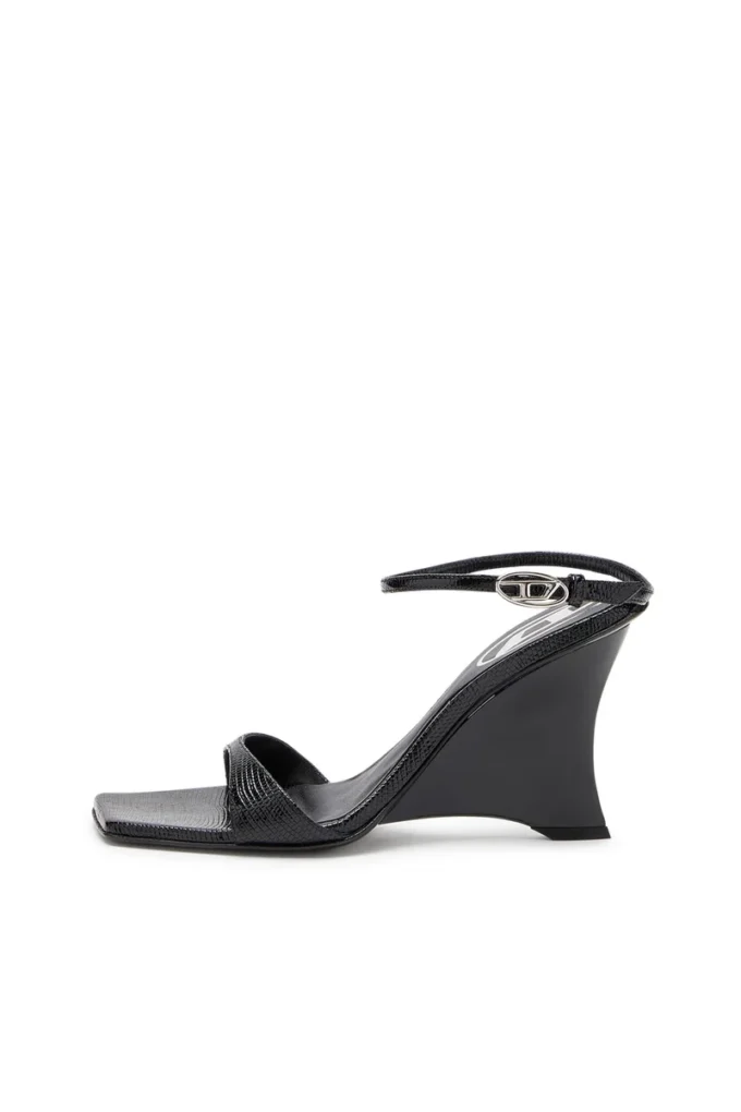 d-amber sandal kilklack D-Amber-Wedge sandaler i läder med ödleeffekt d-amber sandal kilklack D-Amber-Wedge sandaler i läder med ödleeffekt
