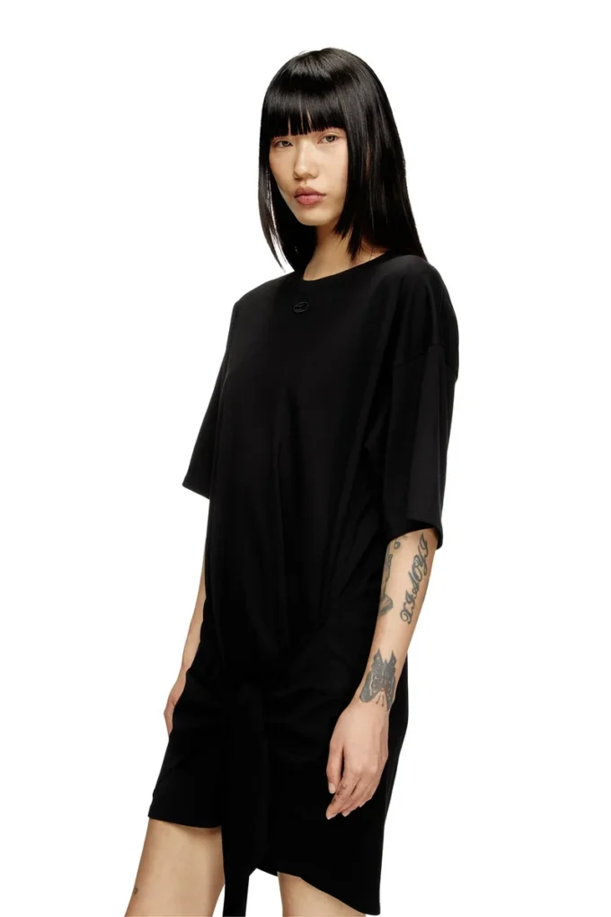 d-eivor T-shirtklänning med knytning fram d-eivor T-shirtklänning med knytning fram