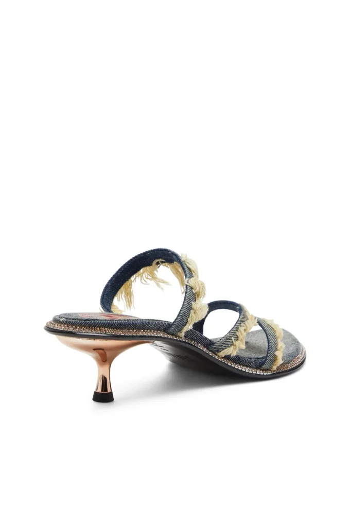 d-havanna kittie D-Havanna Kittie-Frayed-denim mules med kristaller d-havanna kittie D-Havanna Kittie-Frayed-denim mules med kristaller
