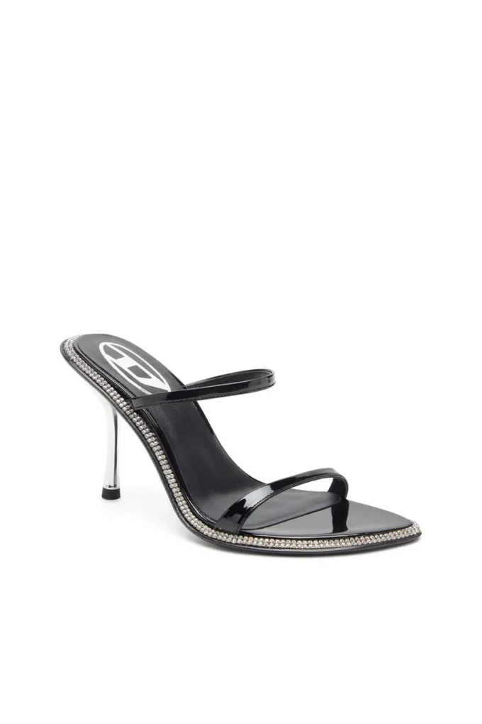 d-havanna sdl D-Havanna-Strappy lackmules med kristaller d-havanna sdl D-Havanna-Strappy lackmules med kristaller