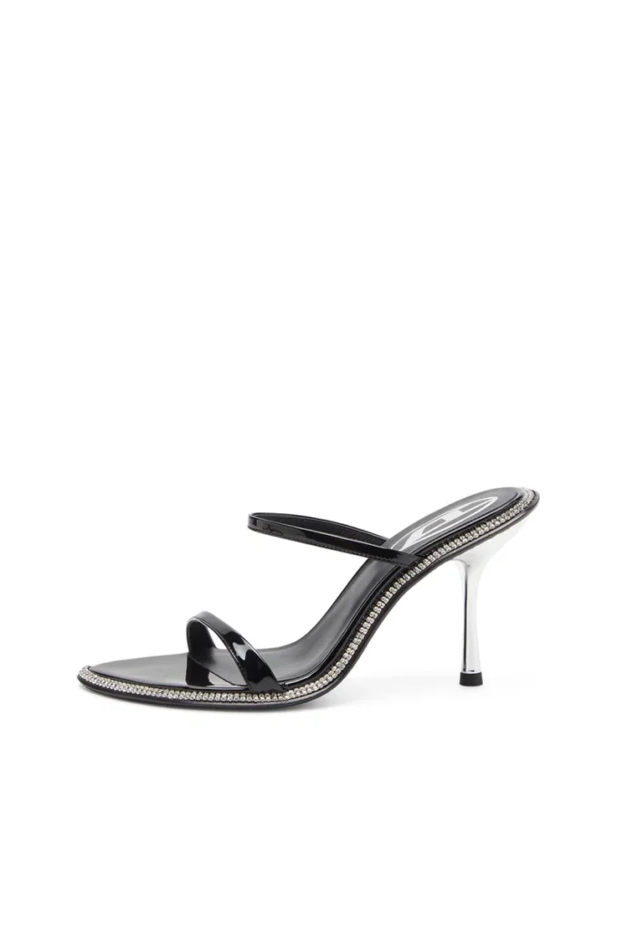 d-havanna sdl D-Havanna-Strappy lackmules med kristaller d-havanna sdl D-Havanna-Strappy lackmules med kristaller