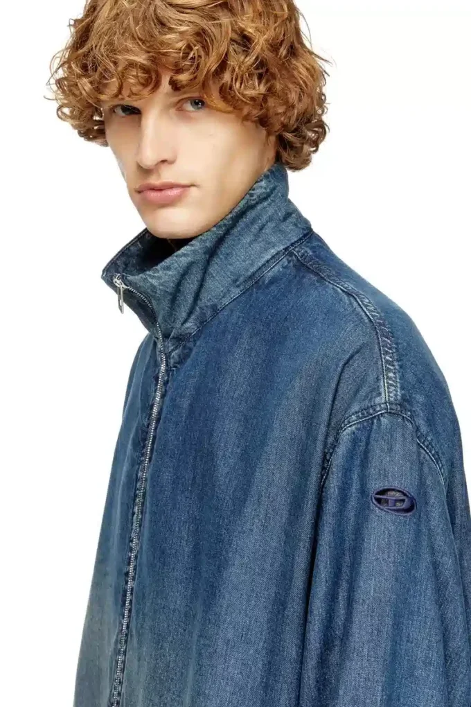 d-krap-s6 Jacka med dragkedja i mjuk denim