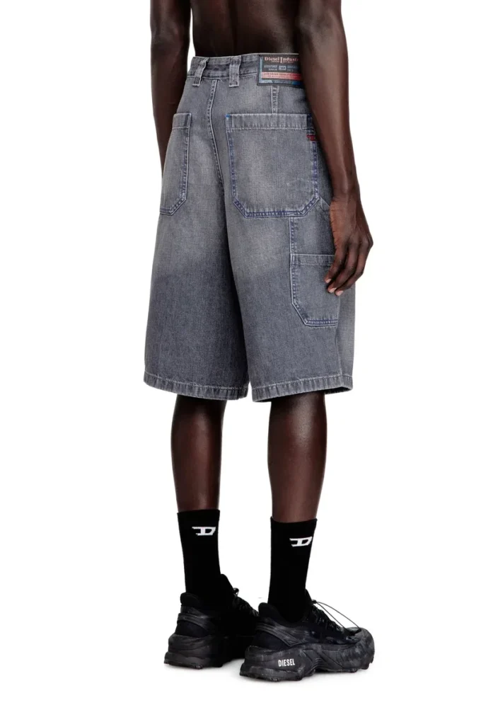 d-livery-w-short Denimshorts med avslappnad passform d-livery-w-short Denimshorts med avslappnad passform
