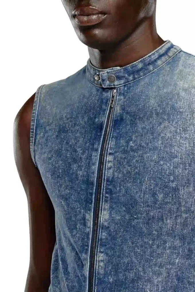 d-nata-fse Ärmlös denimtop med biker-detaljer d-nata-fse Ärmlös denimtop med biker-detaljer