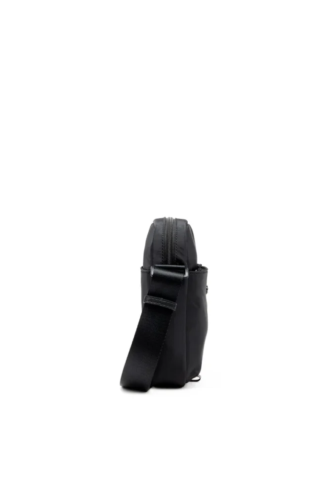 d-pack crossbody x D-Pack-Crossbody-väska i tekniskt tyg d-pack crossbody x D-Pack-Crossbody-väska i tekniskt tyg