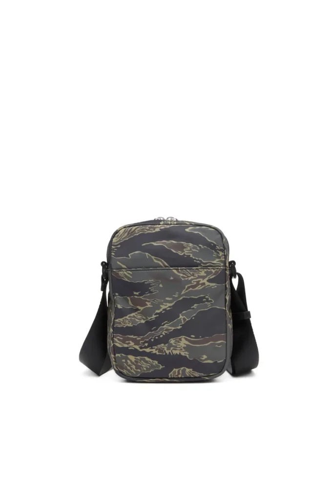 d-pack crossbody x Hitta närmaste butik d-pack crossbody x Hitta närmaste butik
