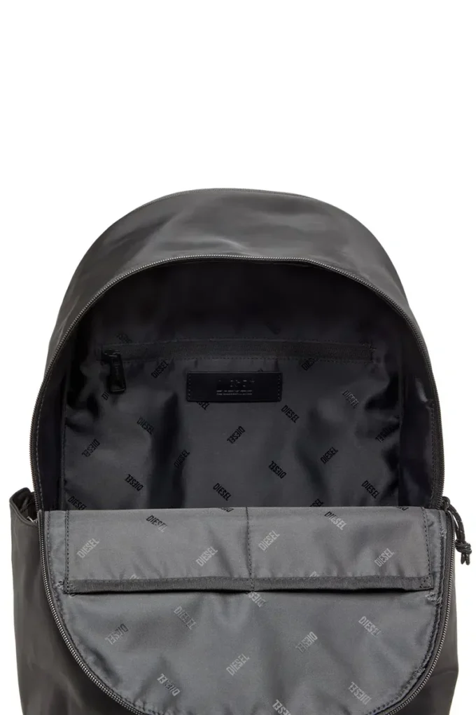 d-pack ryggsäck x D-Pack-ryggsäck i satin-touch-tyg d-pack ryggsäck x D-Pack-ryggsäck i satin-touch-tyg
