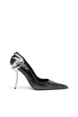 d-ten&half p D-Ten&Half-Pumps i lackat pull-up-läder
