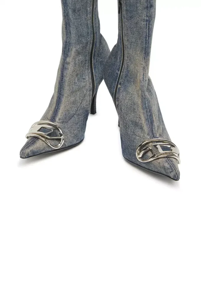 d-venus kb d D-Venus – Denimstövlar med logotyplapp d-venus kb d D-Venus – Denimstövlar med logotyplapp