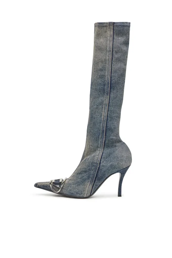 d-venus kb d D-Venus – Denimstövlar med logotyplapp d-venus kb d D-Venus – Denimstövlar med logotyplapp