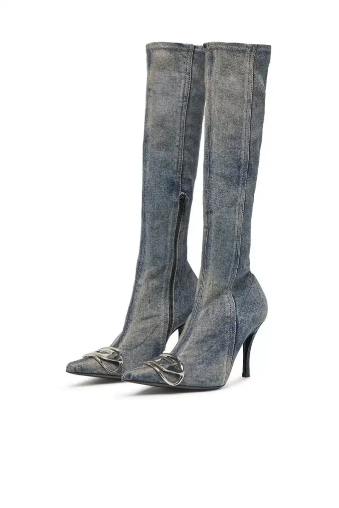 d-venus kb d D-Venus – Denimstövlar med logotyplapp d-venus kb d D-Venus – Denimstövlar med logotyplapp