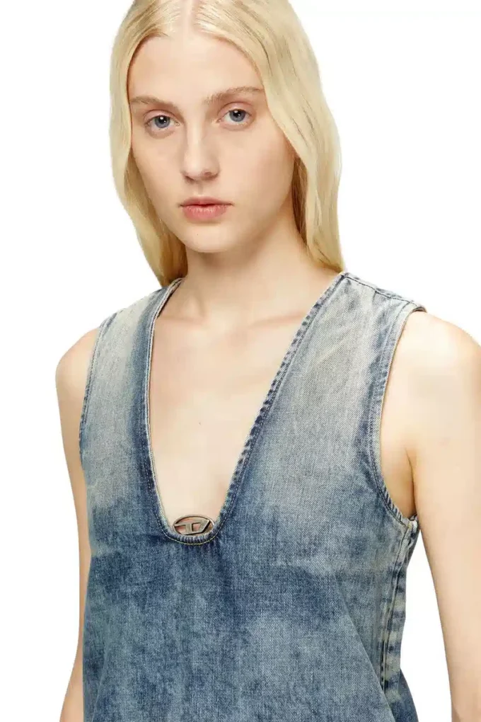 de-laris-dress-s Kort klänning i marmorerad denim de-laris-dress-s Kort klänning i marmorerad denim