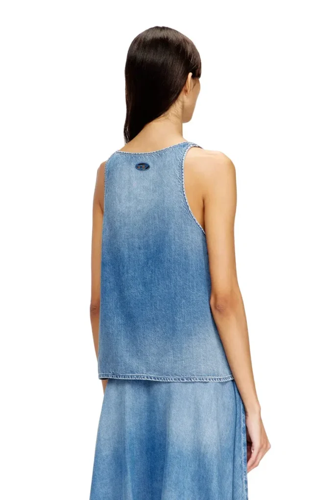 de-misy-s Top i lätt stonewashed denim