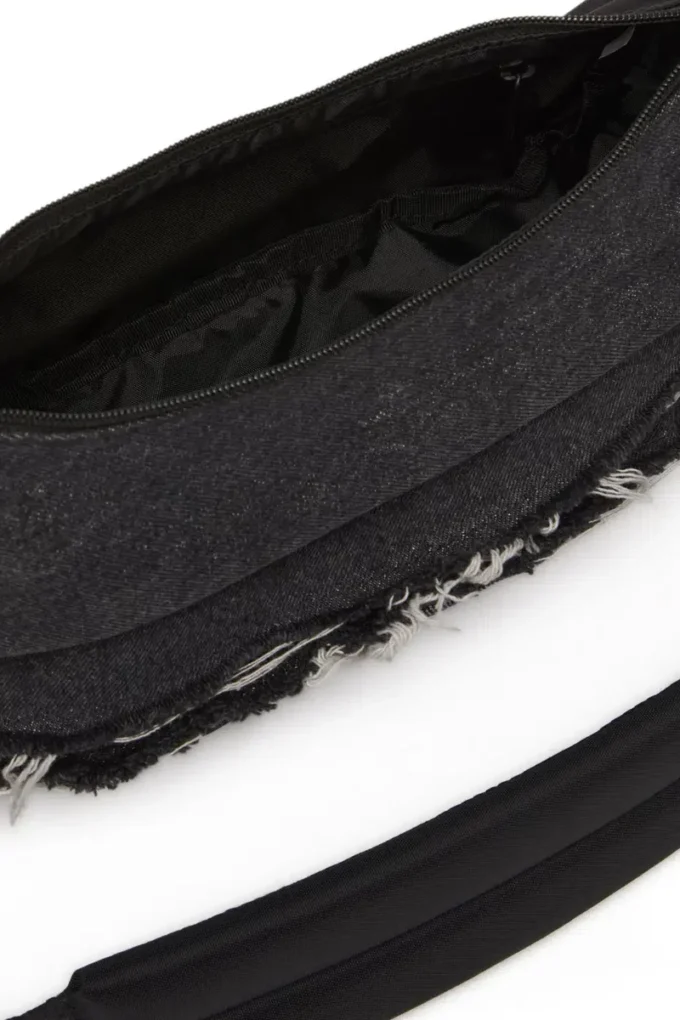 diesel axelväska Axelväska i sliten denim och CORDURA®