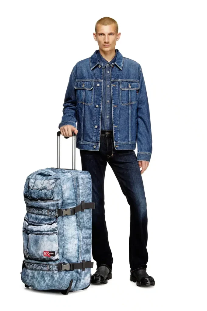 diesel transit’r l Resväska i trompe l’oeil-denim diesel transit’r l Resväska i trompe l’oeil-denim