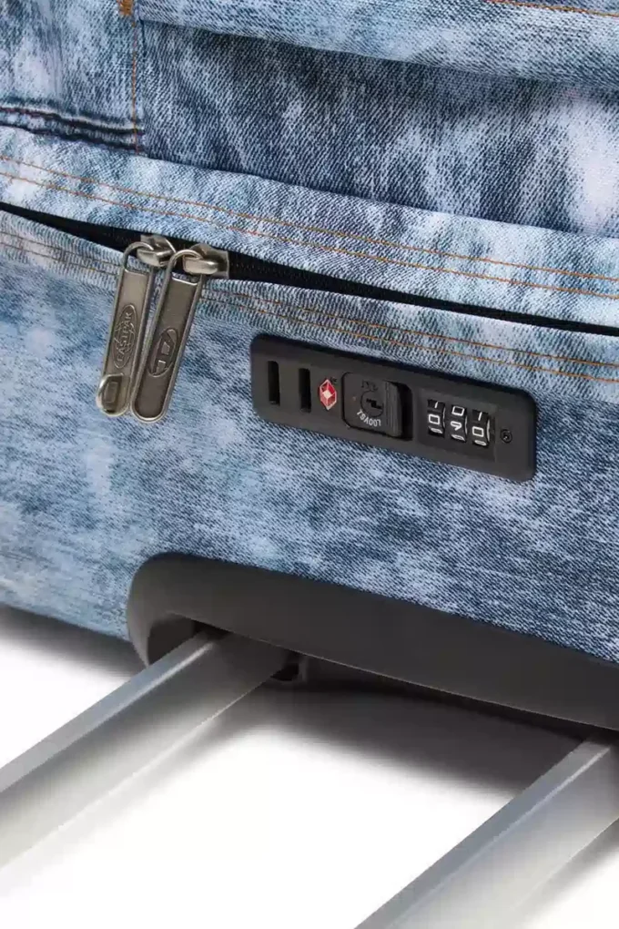 diesel transit’r l Resväska i trompe l’oeil-denim diesel transit’r l Resväska i trompe l’oeil-denim