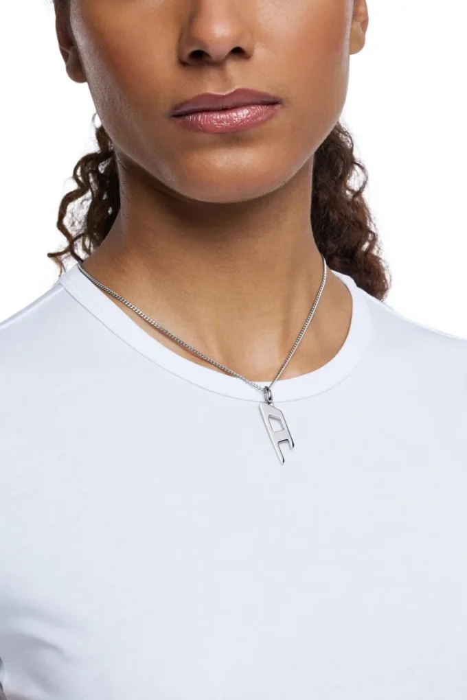 dx1625040 smycken Halsband i rostfritt stål med D-logotyp