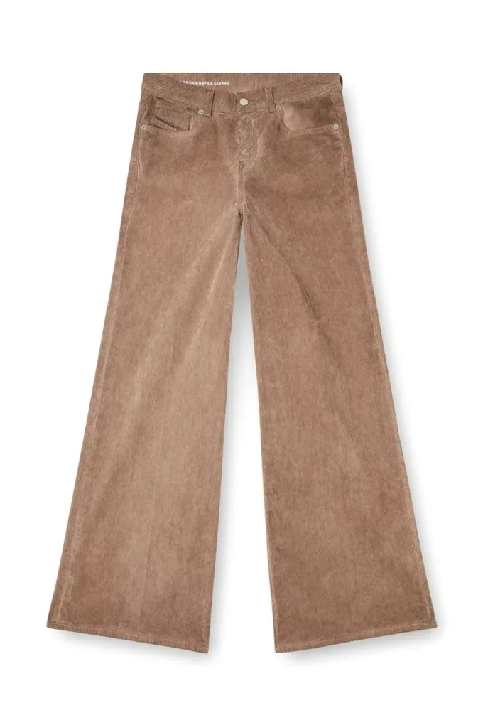 flare jeans 1978 d-akemi 068sd Hitta närmaste butik