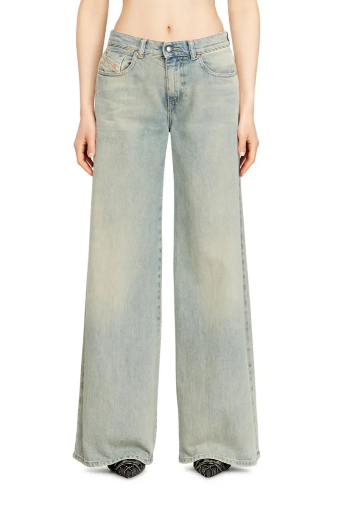 flare jeans 1978 d-akemi 09n33 Hitta närmaste butik flare jeans 1978 d-akemi 09n33 Hitta närmaste butik