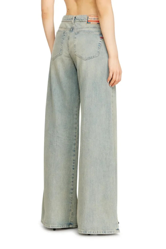 flare jeans 1978 d-akemi 09n33 Hitta närmaste butik flare jeans 1978 d-akemi 09n33 Hitta närmaste butik
