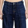 flare jeans d-akii 068ra Hitta närmaste butik