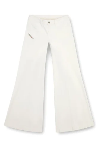 flare jeans d-akii 09j68 Hitta närmaste butik