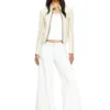 flare jeans d-akii 09m08 Hitta närmaste butik