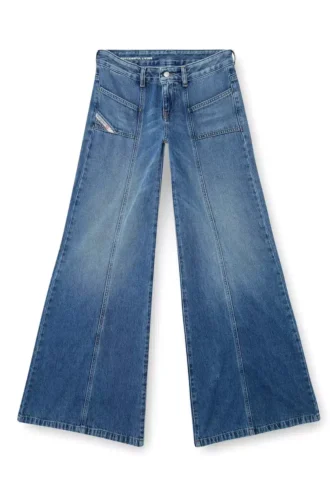 flare jeans d-akii 09m56 Hitta närmaste butik